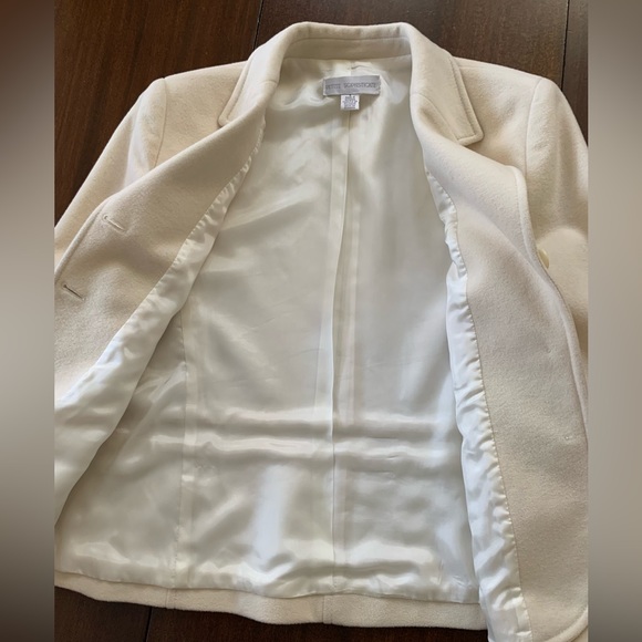 Size 8P French Vanilla Blazer-Petite Sophisticates - Picture 15 of 15